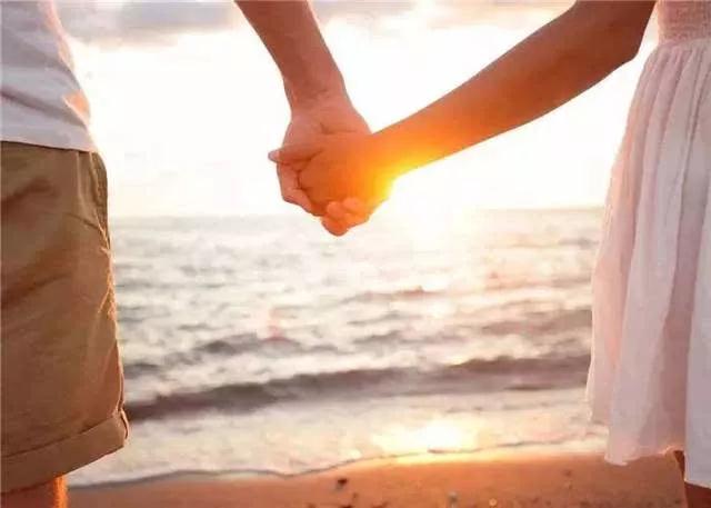 我們合拍的樣子，像極了愛情